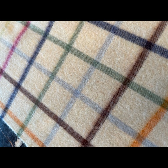 Coach Scarf - Picture 5 of 5